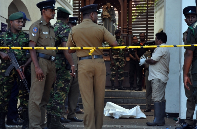 Sri Lanka'da operasyonlarda 24 kişi yakalandı