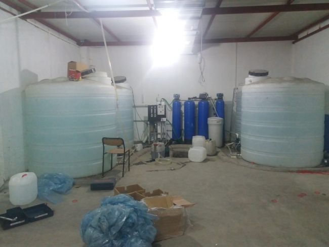 Antalya ve İzmir'de sahte içki operasyonu