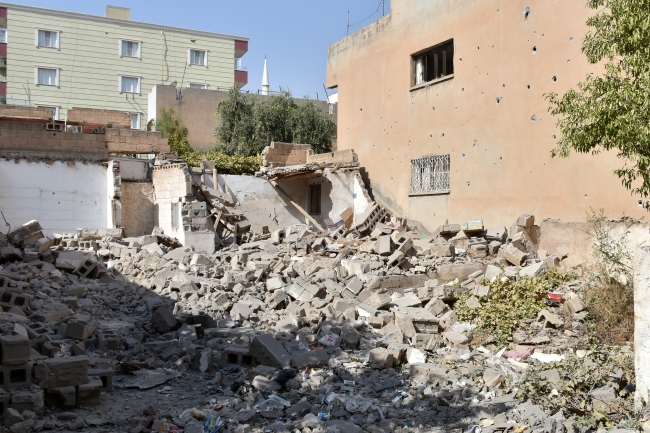 YPG/PKK'lı teröristlerin hain taktiği