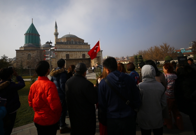 Mevlana şehrinde "Şeb-i Arus" yoğunluğu