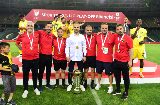 İstanbulspor oyuncu yetiştirerek başarıya ulaşmayı hedefliyor