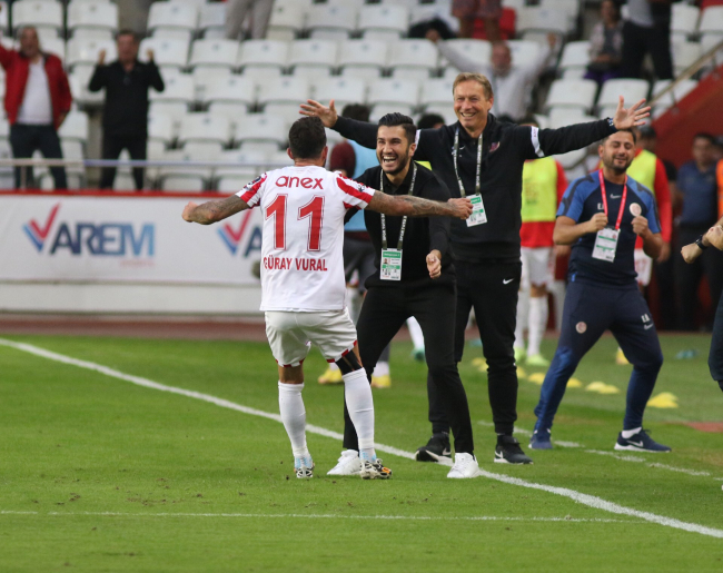 Antalyaspor'dan muhteşem geri dönüş