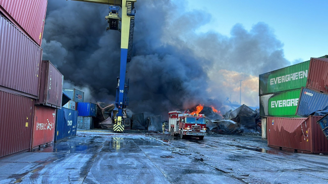 İskenderun Limanı'ndaki yangın kontrol altına alındı