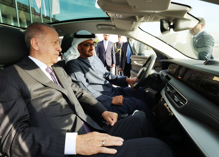Cumhurbaşkanı Erdoğan BAE Devlet Başkanı Al Nahyan ile görüştü