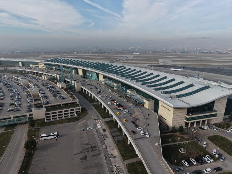 Esenboğa Havalimanı’nın 3’üncü pisti ve yeni kulesi açılıyor