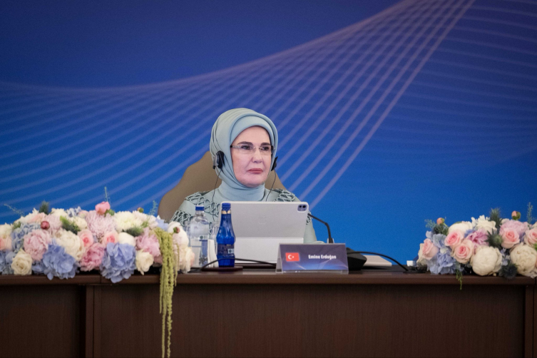 Emine Erdoğan, lider eşlerini Çankaya Köşkü'nde ağırladı