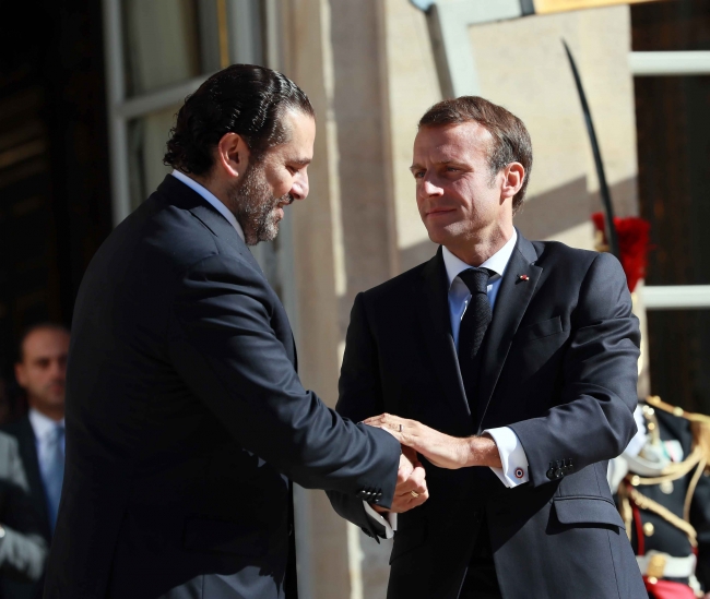 Saad Hariri (solda), Fransa'nın başkenti Paris'te Cumhurbaşkanı Emmanuel Macron ile hükümet kurma sürecini ele aldı. Fotoğraf: AA 