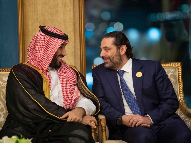  Haziran 2019'da Suudi Arabistan'da düzenlenen İslam İşbirliği Teşkilatı Zirvesi sırasında Saad Hariri (sağda), Suudi Veliaht Prensi Muhammed bin Selman (solda) ile bir araya gelmişti. Fotoğraf: AA