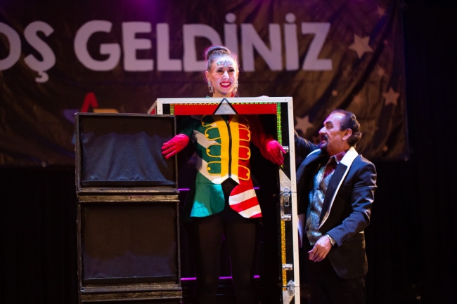 Hayvan maskotlarıyla eğlendiren sirk: Mucizeler Sirki