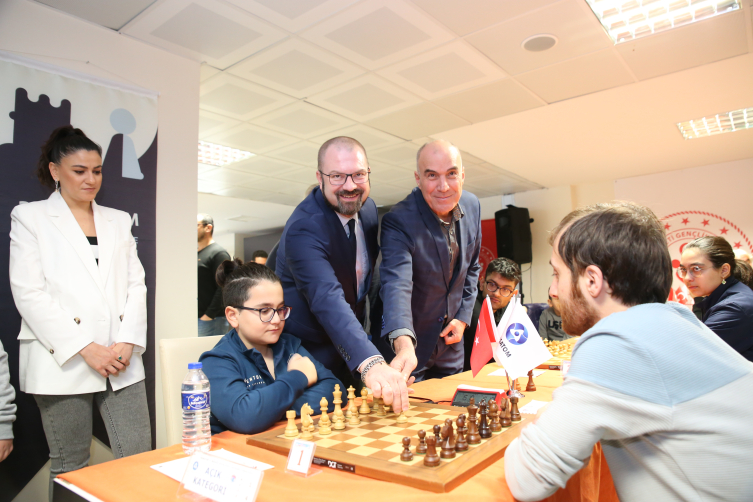 Satranç Turnuvası’nda şampiyonlar belli oldu