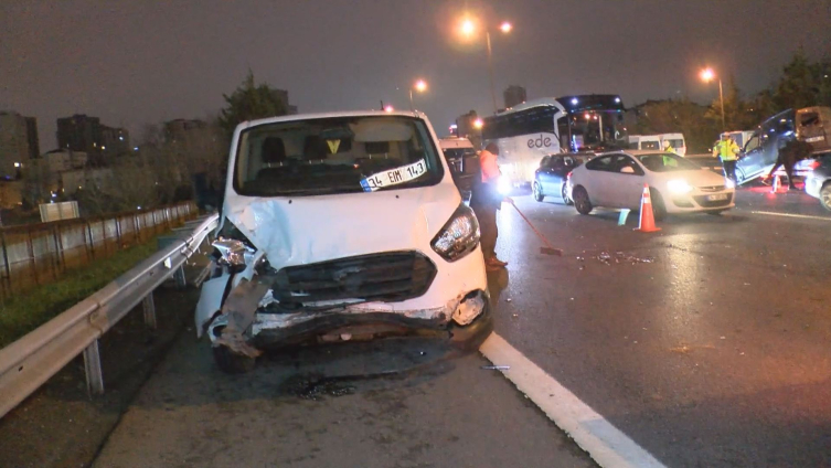 TEM Otoyolu'nda zincirleme kaza