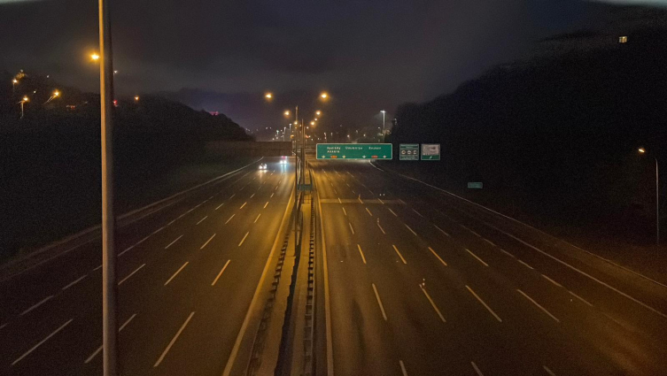 İstanbul'da bazı yollar trafiğe kapatıldı