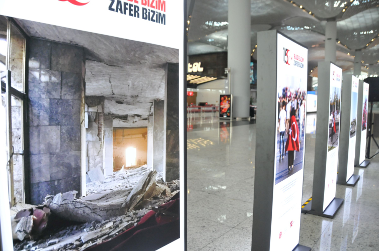 İstanbul Havalimanı'nda 'Hafıza ve Hatıra 15 Temmuz' fotoğraf sergisi açıldı