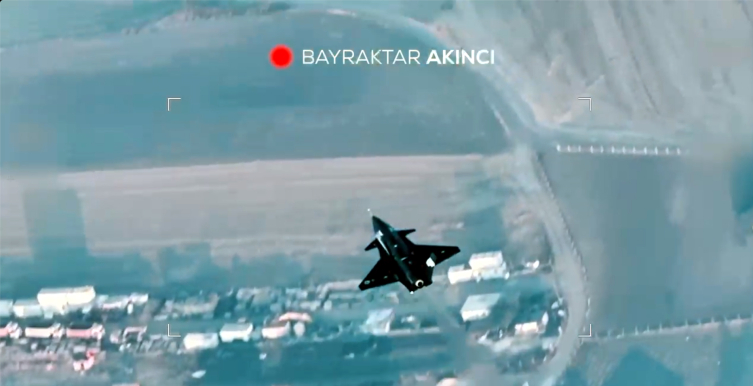 KIZILELMA PT-4 agresif tırmanış ve manevra testini tamamladı