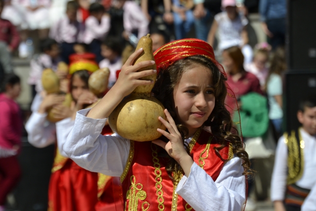 23 Nisan tüm yurtta coşkuyla kutlandı