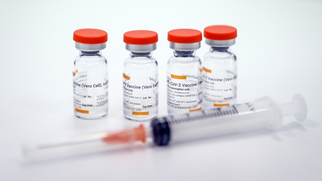 70 yaş üzerindekilerin koronavirüs aşılaması başladı