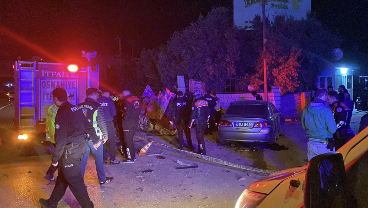 Osmaniye'de zincirleme trafik kazası: 2 ölü, 7 yaralı