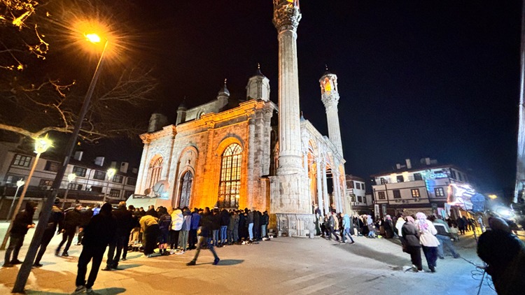 Miraç Kandili dualarla idrak edildi