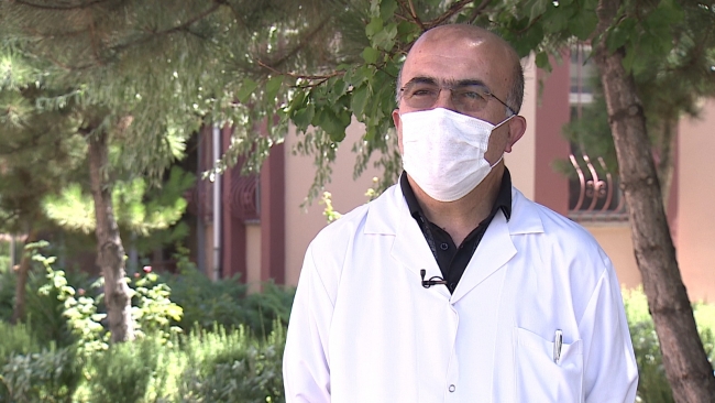 Sağlık Bilimleri Üniversitesi Enfeksiyon Hastalıkları ve Klinik Mikrobiyoloji Uzmanı Prof. Dr. Mustafa Ertek