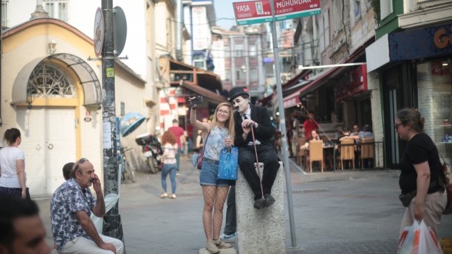 Kadıköylü Şarlo; “Charlie Musti Chaplin”