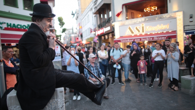 Kadıköylü Şarlo; “Charlie Musti Chaplin”