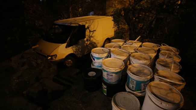 Köpeklerin yolunu gözlediği topluluk: Huysuz İhtiyar