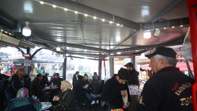 İstanbul’un ünü dünyaya yayılan lezzeti: Balık ekmek