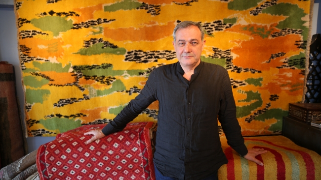 Zeki Müren’den geriye yalnızca şarkılar değil, halılar da kaldı