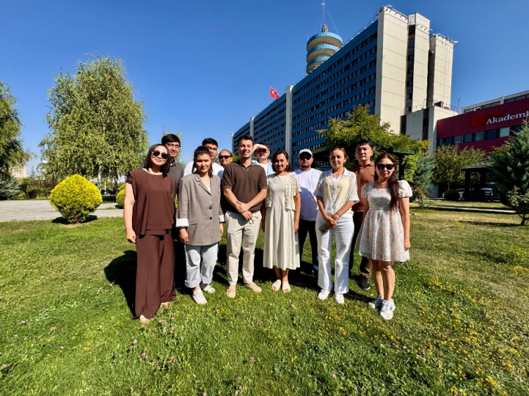 Kazakistanlı medya profesyonelleri TRT Akademi eğitiminde buluştu