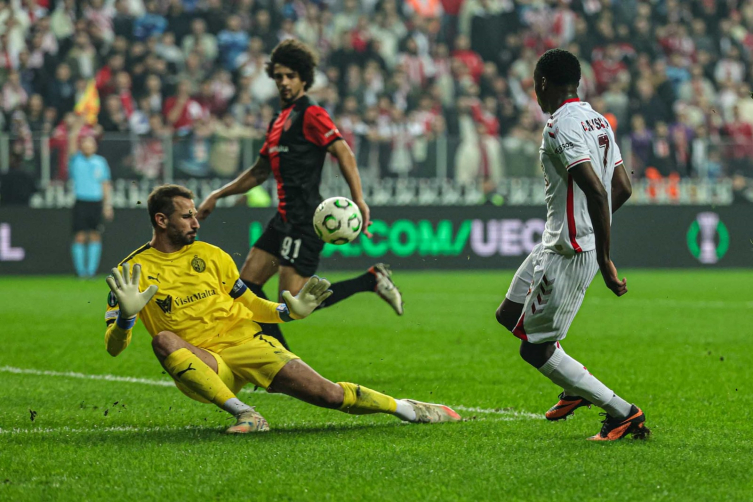 Samsunspor Avrupa'da doludizgin gidiyor