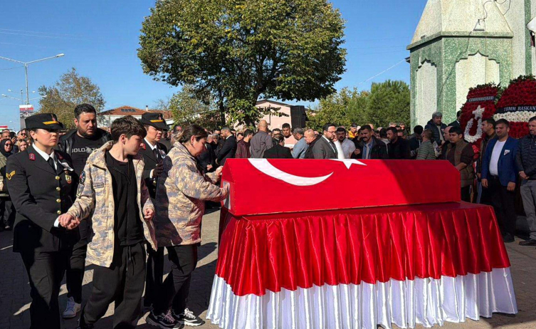 Türkiye kahraman şehitlerini uğurladı