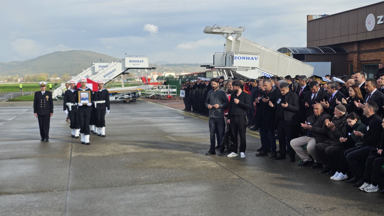 Türkiye kahraman şehitlerini uğurladı
