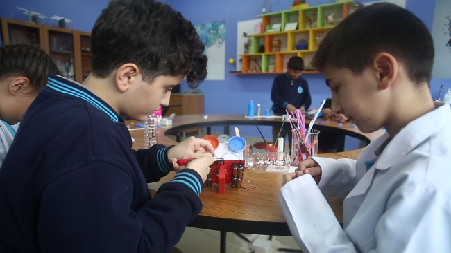 Öğrencilere beceri kazandıran atölyeler