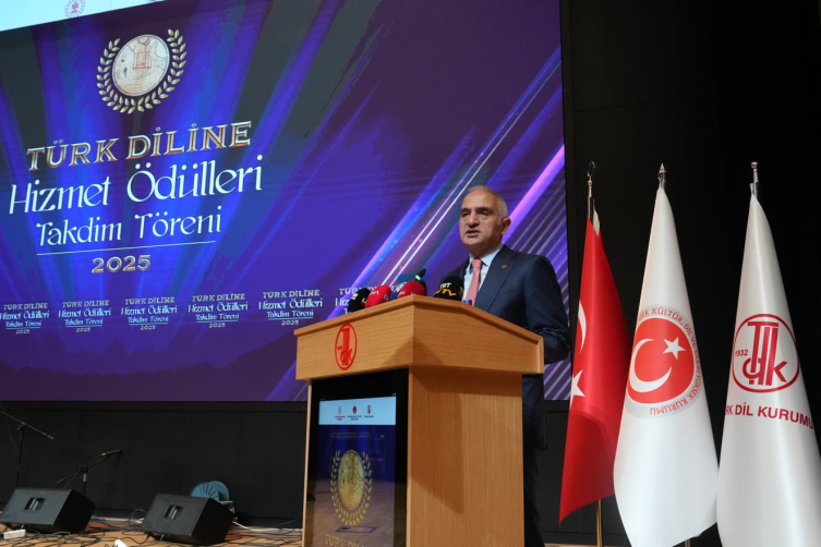 2025 Türk Diline Hizmet Ödülleri sahiplerini buldu