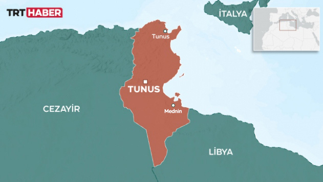 Tunus açıklarında 95 düzensiz göçmen kurtarıldı