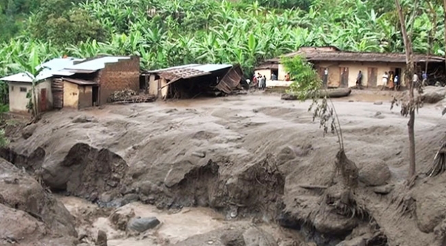 Uganda'da heyelan: 40 kişi hayatını kaybetti