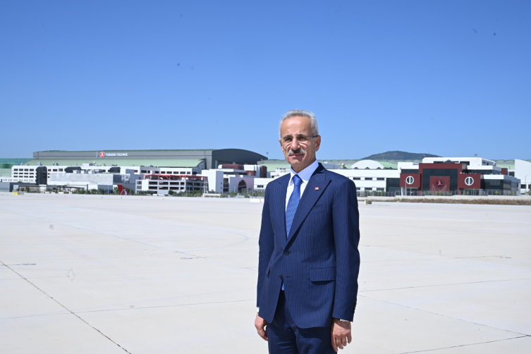 Dronlar özel hava otobanlarında uçacak