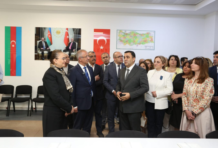 Gazi Üniversitesi'nde 'Azerbaycan Türkçesi' kursu açıldı