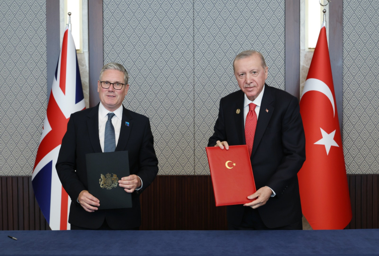 Cumhurbaşkanı Erdoğan'dan NATO Ankara Zirvesi'nde diplomasi trafiği