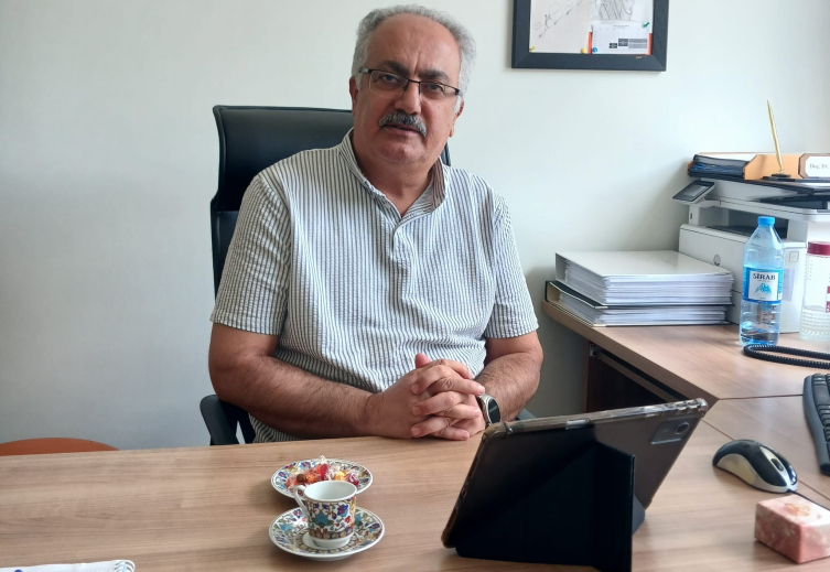 Çay ülkesi, kahve ülkesi olur mu?