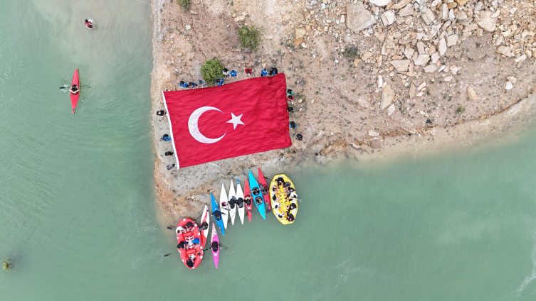 Artvin'de Yusufeli Barajı'nda 19 Mayıs coşkusu