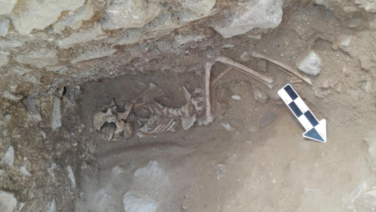 4 bin 200 yıllık "zombi mezarı" bulundu