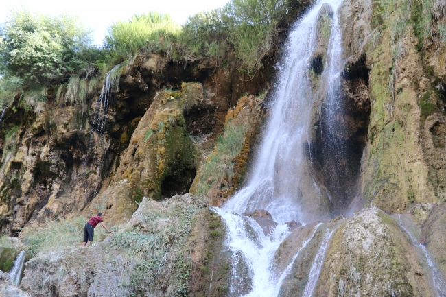 Girlevik Şelalesi her mevsim ayrı güzel
