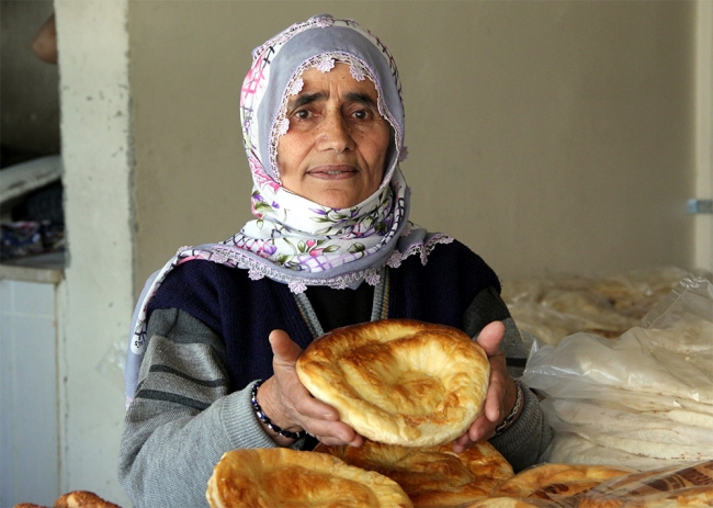 Sahur sofralarının vazgeçilmezi: Tandır Ketesi
