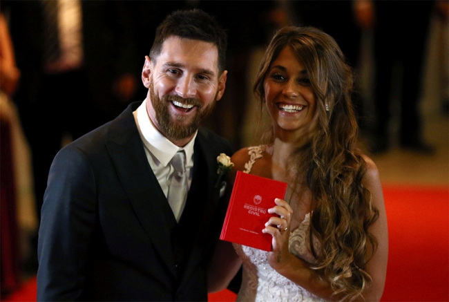Messi evlendi