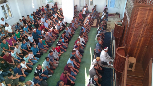 Yurtta bayram sabahı