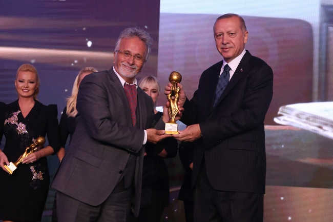 Medya Oscarları töreninde TRT'ye 3 ödül birden