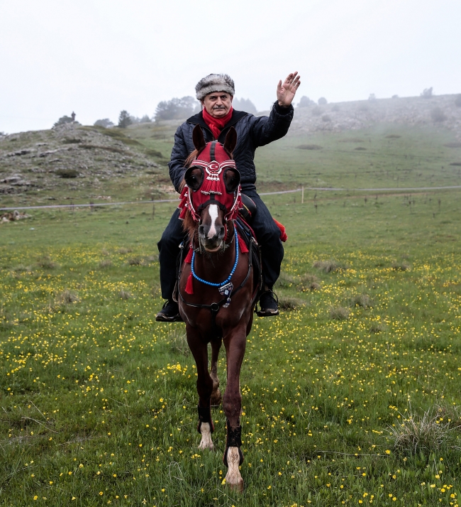 Başbakan Yıldırım Dumanlı Yaylası'nda festival etkinliklerine katıldı