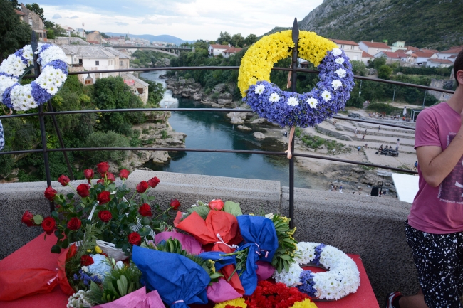 Mostar Köprüsü'nün yeniden açılışının 14'üncü yıl dönümünde tören