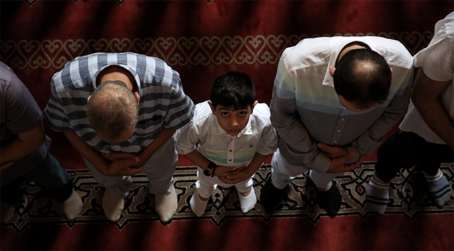 Yurtta bayram sabahı